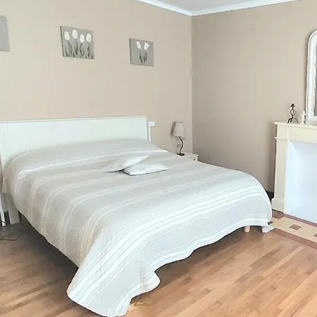 Lou Caussinhol 3 Epis 3*