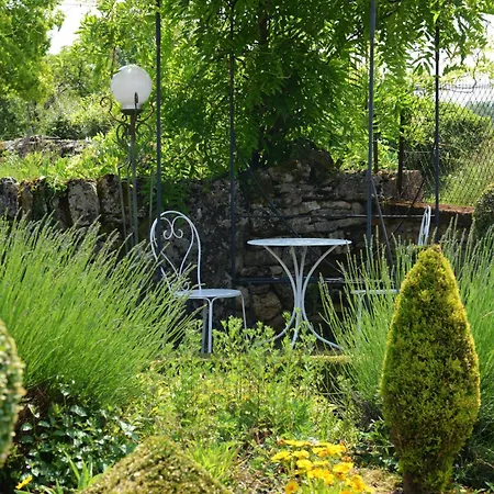 Bed and Breakfast Lou Caussinhol 3 Epis 3*